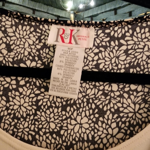 NWT R&K Originals Petite black and cream 2 piece set size 16P - Picture 5 of 6
